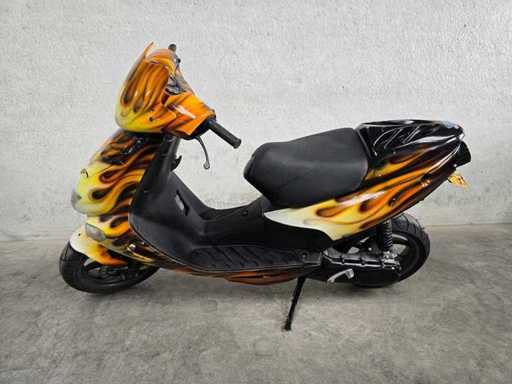 Aprilia - Trottinette mobylette - SR 50 - 2T version 45km ds454v