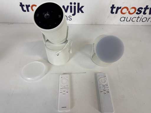 Samsung The Freestyle generația a 2-a – Smart Mini Beamer | Samsung SP-LFF3CLAXXXE – Proiector