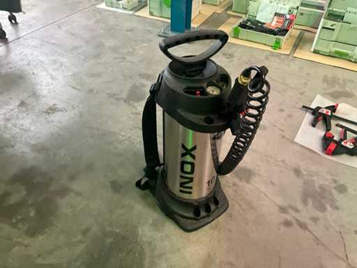 Pressure sprayer/backpack sprayer INOX 10 L.
