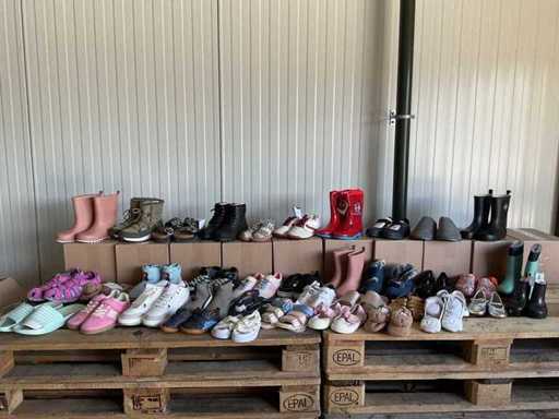 Lotto di scarpe per bambini (38 volte)