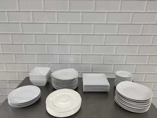 Diverse plăci de porțelan (60x)