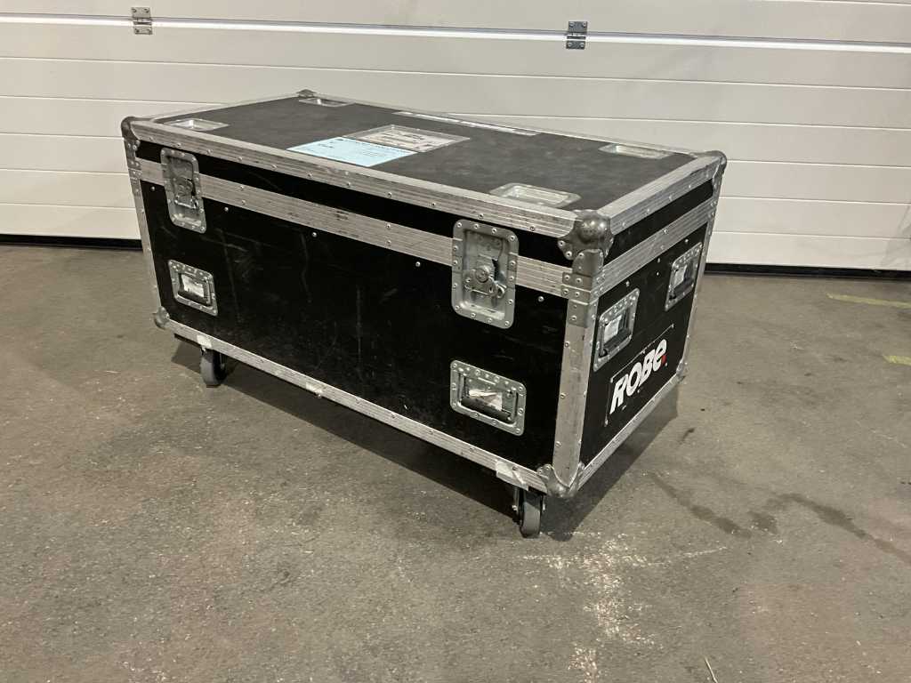 Flight case for 6x Robin 600 with inlay 119x58x53cm
