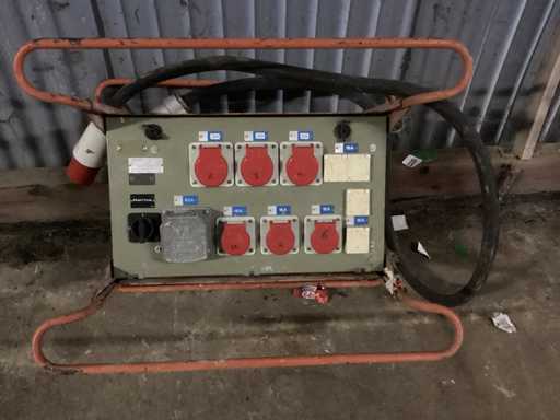 Skrzynka przy??czeniowa budynku Stromberg Mstakr 64A