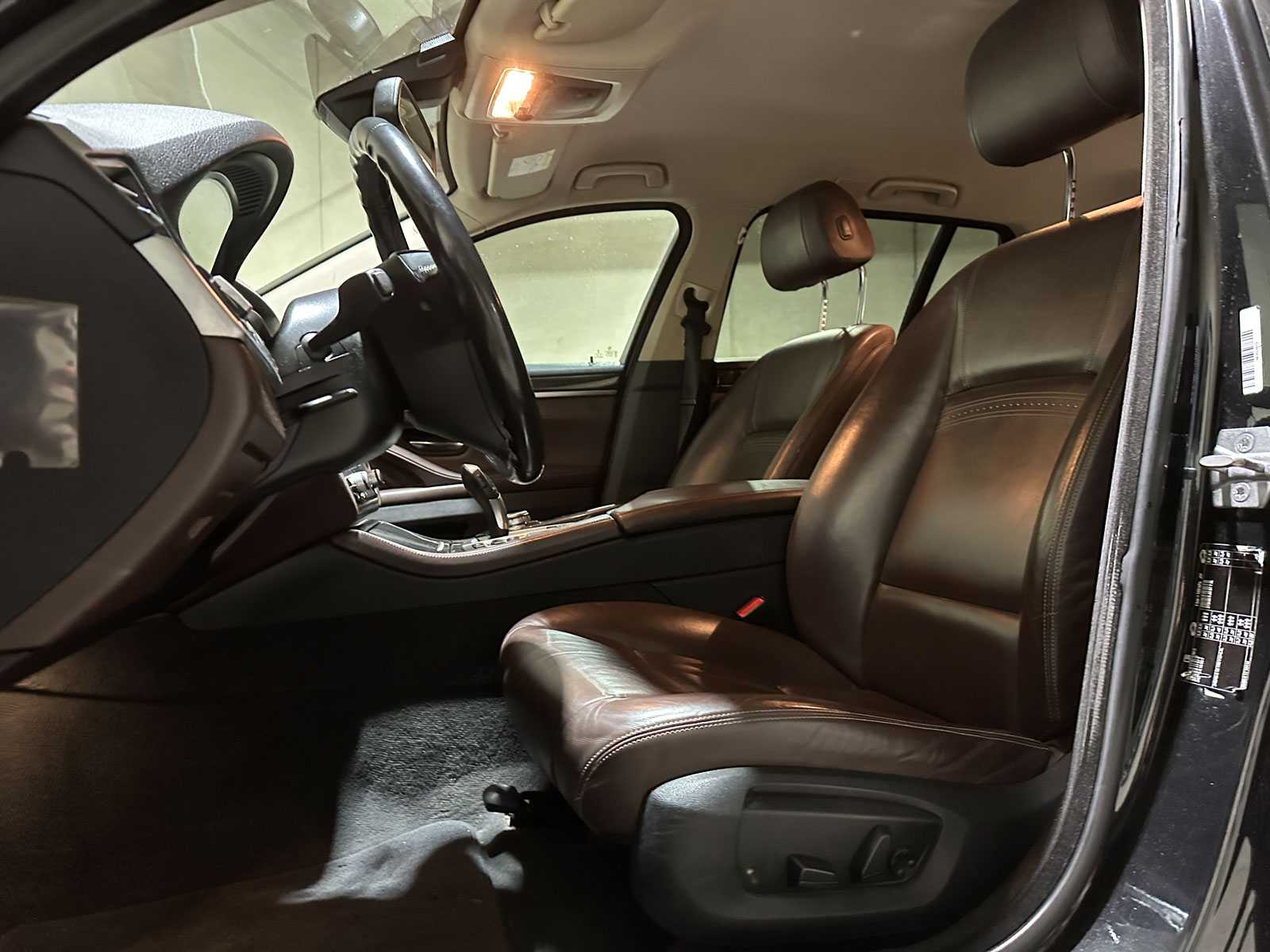 BMW 520d Touring M Sport Edition 190pk 2015 5-serie, ZV-643-T