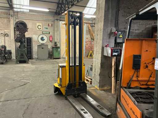 1995 Lifter L16/3 Stapelaar