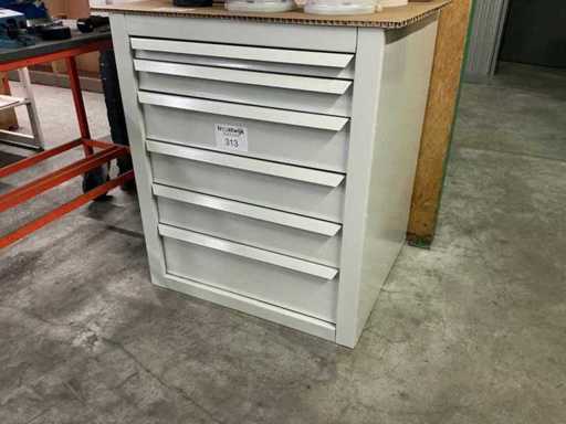 6-laden materiaalkast