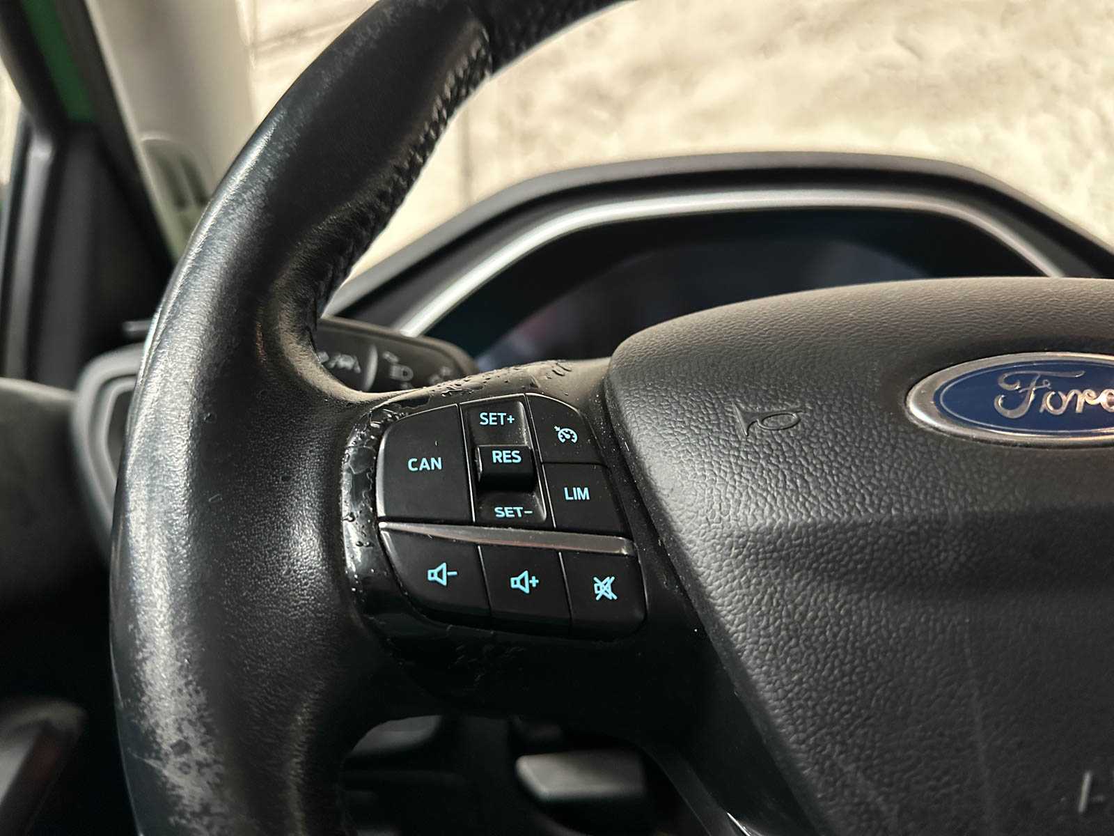 Ford Focus Wagon 1.0 EcoB. Tr Ed. bns 123pk 2019, G-234-TF