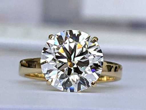 14 Karaat geelgouden ring met 5,00 ct. diamant