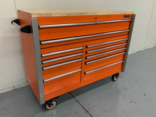 Daewoo - DAMW387 - Gereedschapswagen gevuld