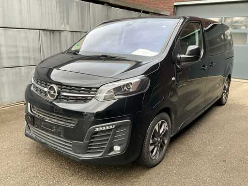 Opel Zafira-e - Passenger car (damage)