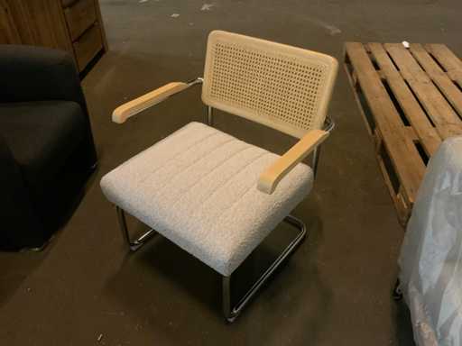 Giga Furniture Jorian Armchair