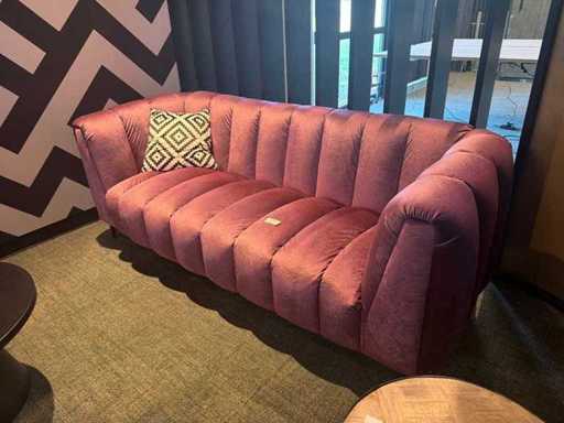 Canapeaua cu design roz