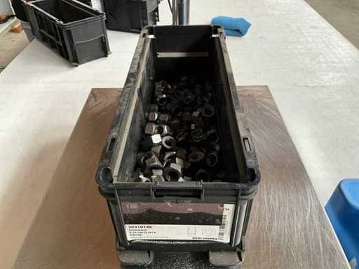 Écrou d’arrêt Würth 8,16 kg M14 dans un bac empilable