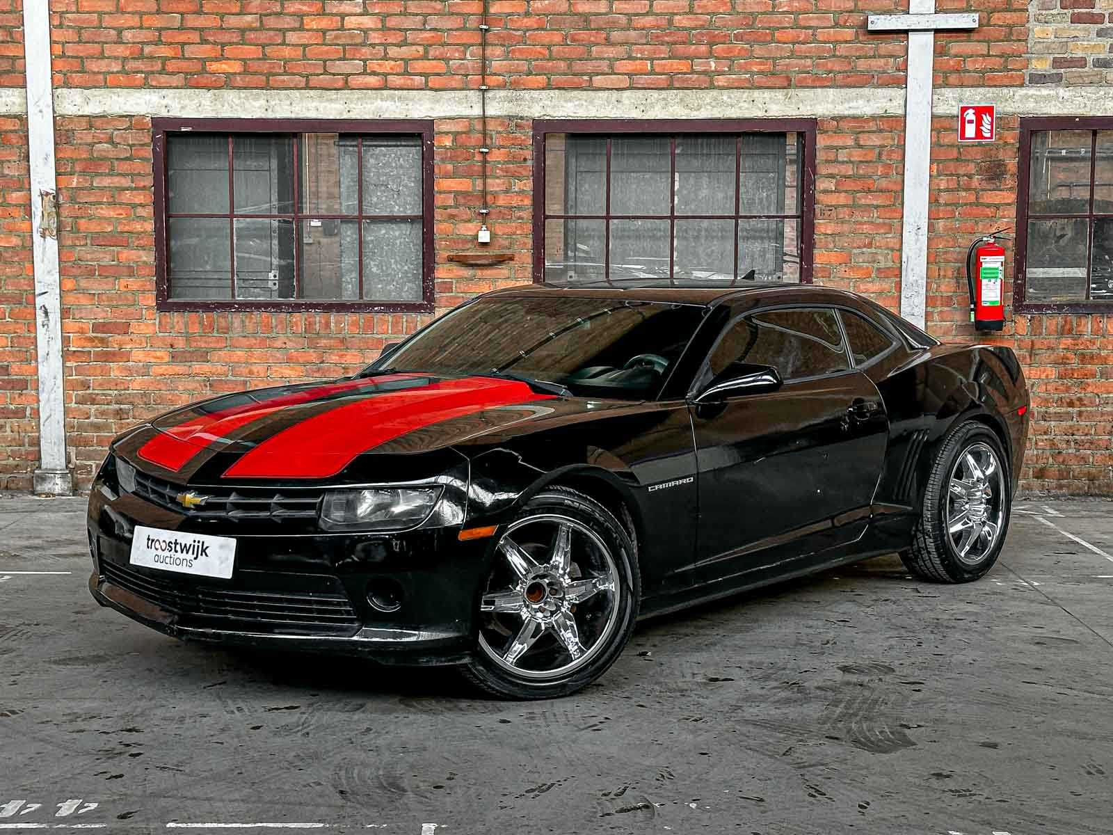 Chevrolet Camaro LS 3.6 V6 328pk 2014
