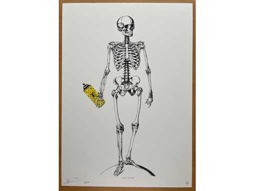 DEATH NYC: Skull with Vuitton Spray