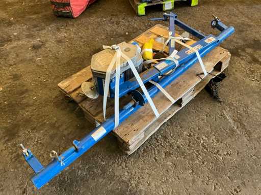 Böcker - Garçon - Grue de construction pour échafaudage - 2014