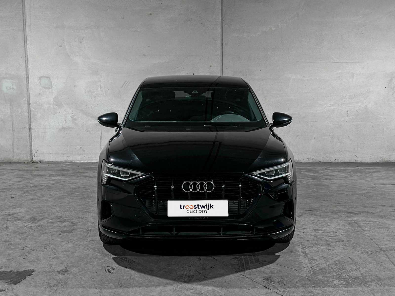 Audi e-tron Sportback 55 Quattro Business Edition 95 kWh 408pk 2020 (Origineel-NL + 1e Eigenaar), K-601-GZ