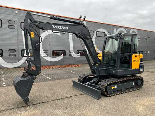 2011 Volvo EC60C Midigraafmachine