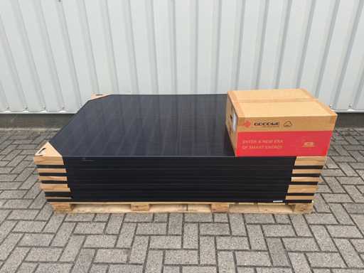 Jinko - set van 12 zonnepanelen (440 wp) - GoodWe 5.0k omvormer