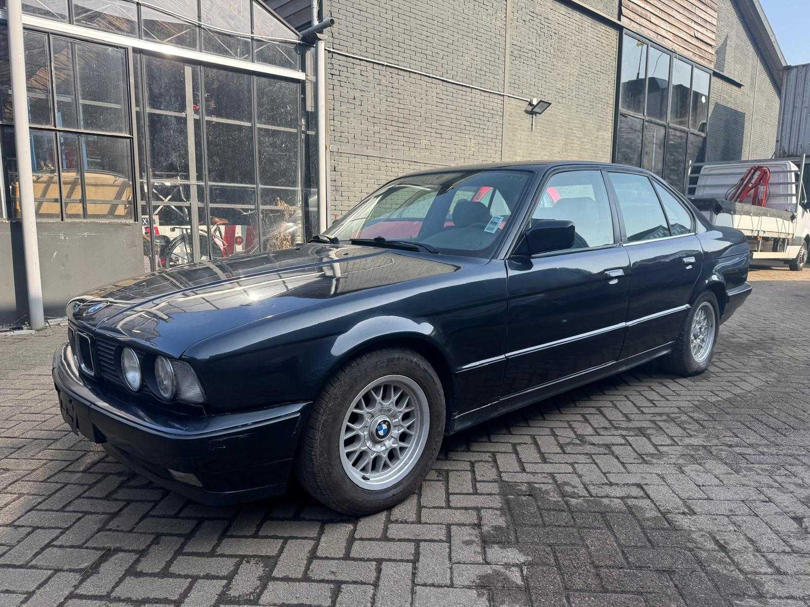 1990 BMW 525I Automatic Sedan 0073