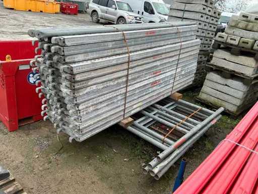 Batch of scaffolding material