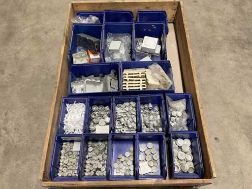 Partij installatiemateriaal