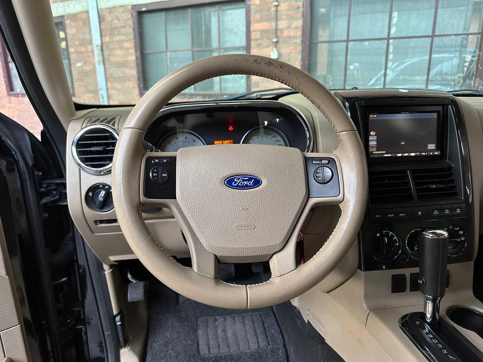 Ford Explorer Sport Trac Pick-up 4.0 V6 210pk 2007 Yountimer