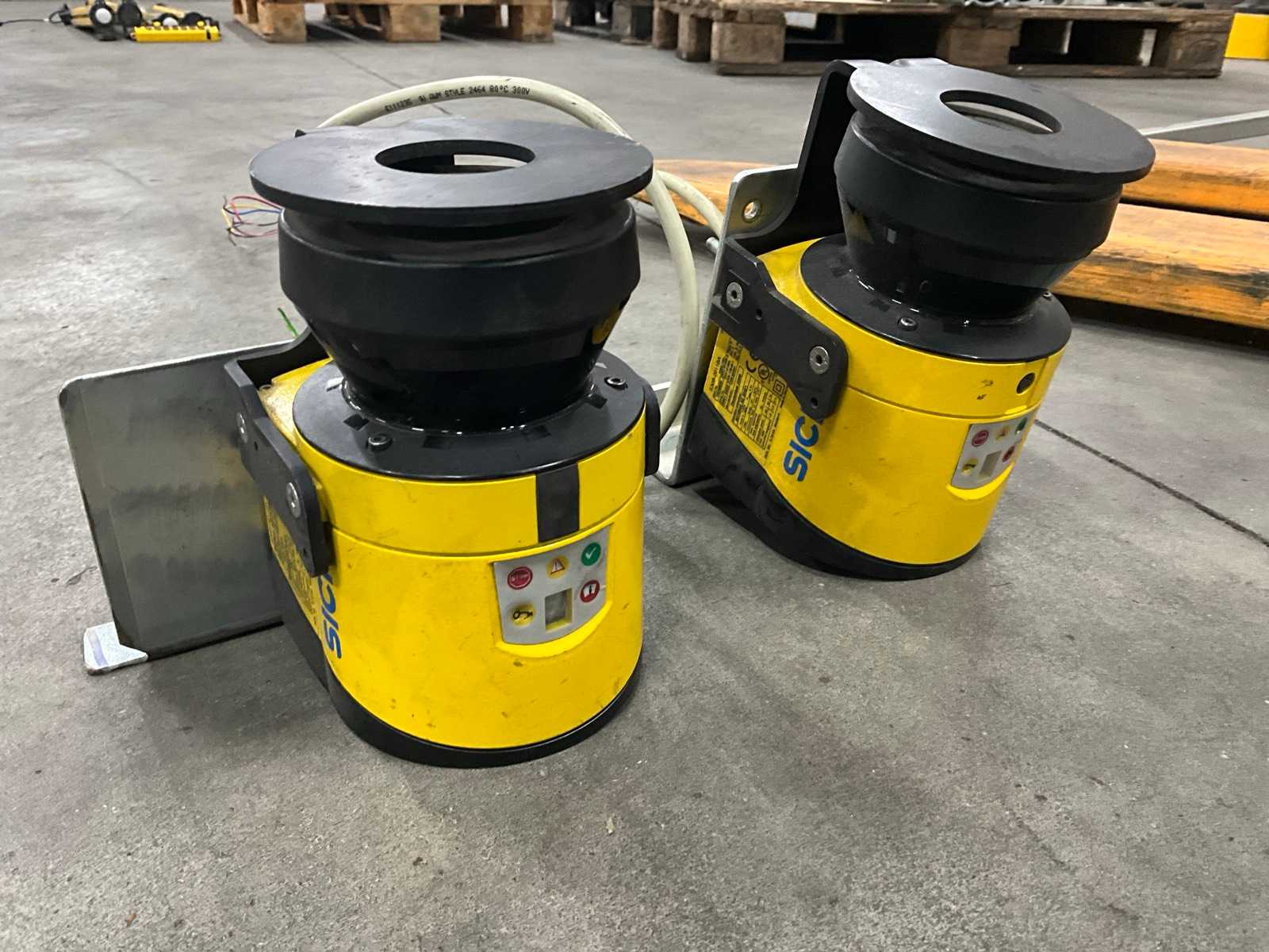 2009 Sick S30B-2011BA Safety laser