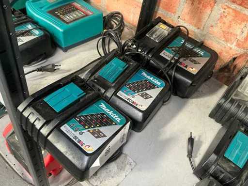 Chargeur de batterie Makita (3x)