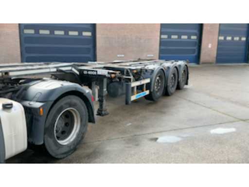 fe0f2443-5780-41fc-9fb1-4438731fece8.mp4