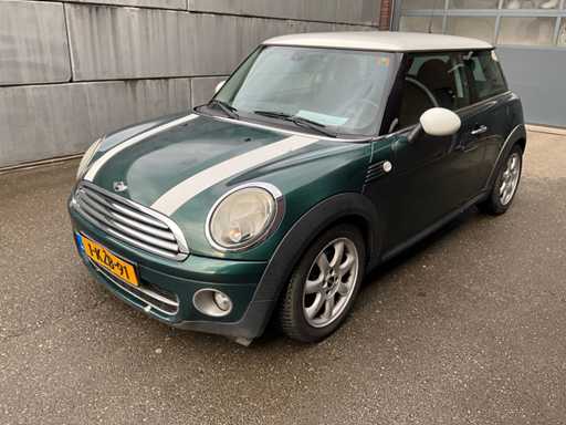 Mini Cooper D 1.6 - Car