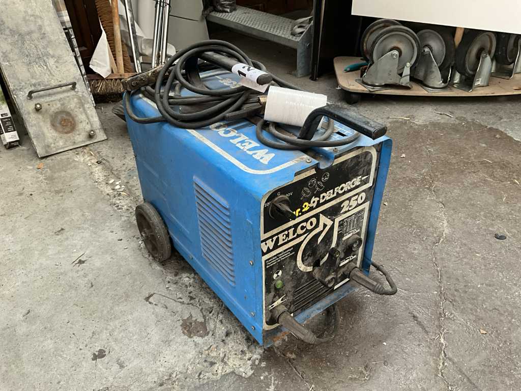 Mobile welding machine DELFORGE WELCO 250