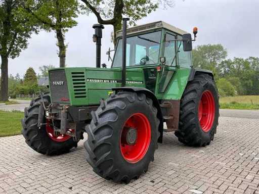 Fendt 611 LSA Trattore agricolo a trazione integrale