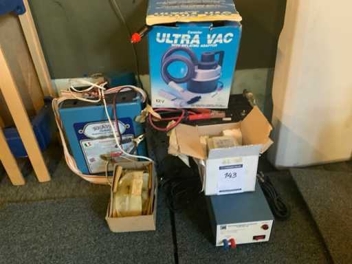 Varie componenti elettroniche