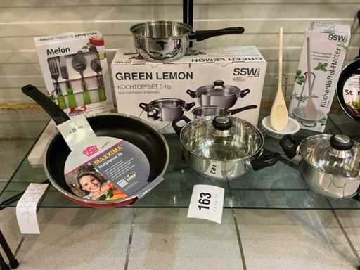 5-piece cooking pot set and accessories