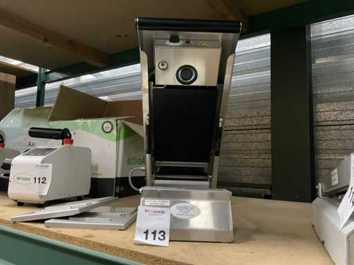 Ma?in? de etan?are manual? Faerch pipi