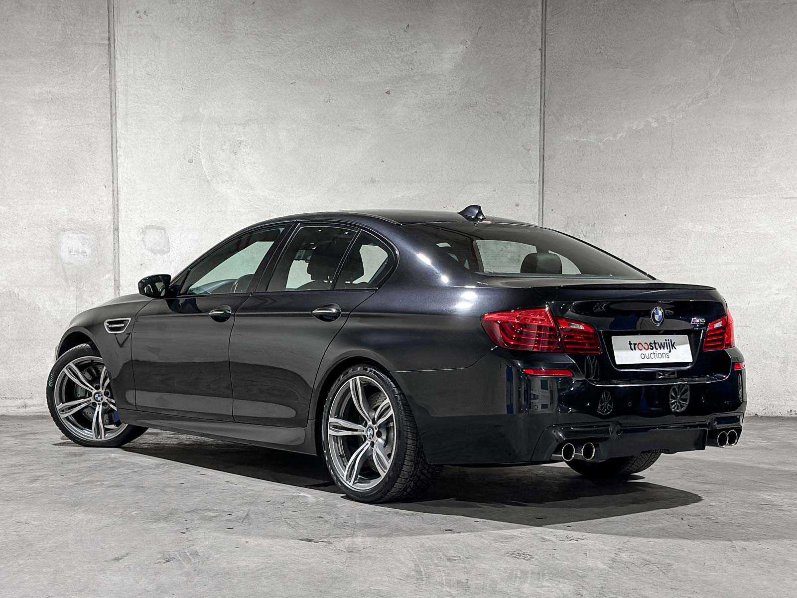 BMW M5 F10 4.4 V8 560PK 2014 5-Series, 3-ZLJ-94