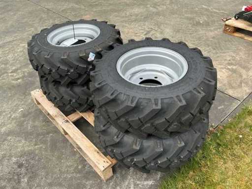 BKT MP567 Tire with rim (4x)