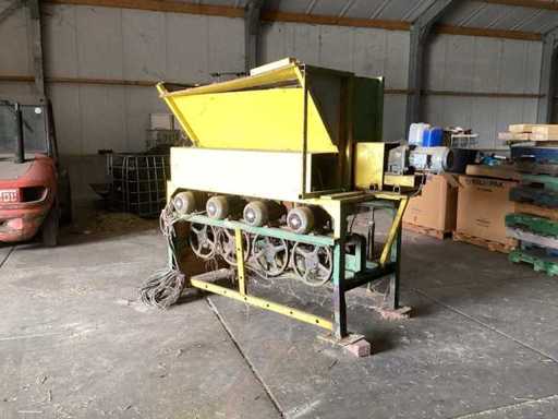 Mașină de umplere a punguțelor