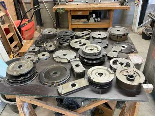End grain milling tool