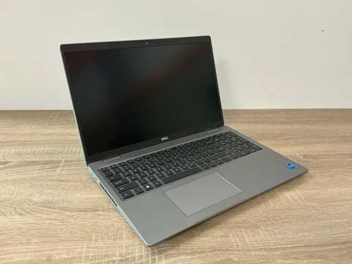 Laptop - Dell Inc. - Latitude 5520