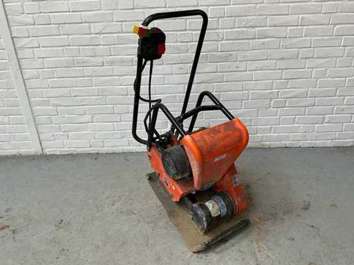 Euro Shatal PC1443E compactor electric de plăci