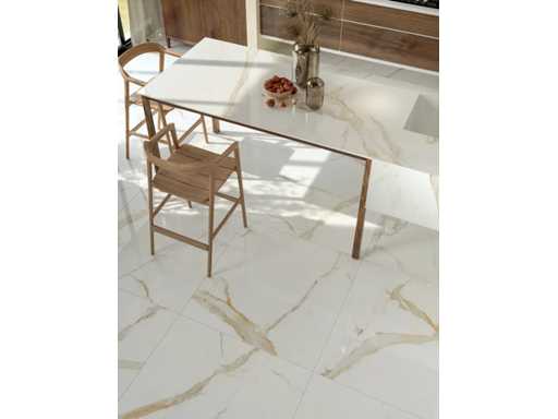 Calacatta Oro Glossy  76.8m²
