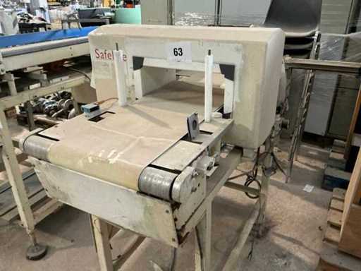 Detectorul Industrial de Metale Safeline