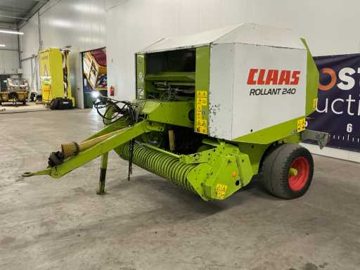 2004 Claas Rolland 240 Baler