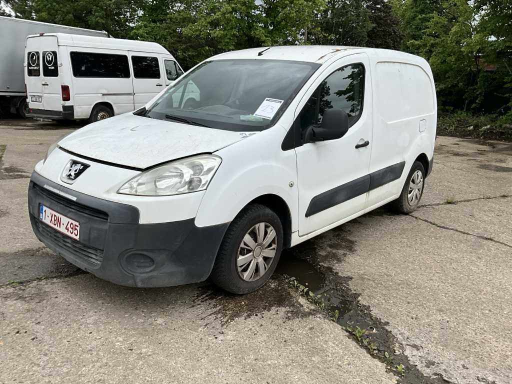 Autovehicul utilitar partener Peugeot