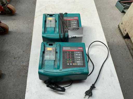 Chargeur de piles Makita DC24S (2x)