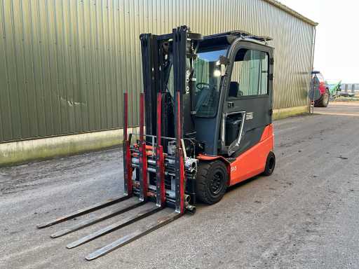 Wózek widłowy Toyota 8FBMT35 2017