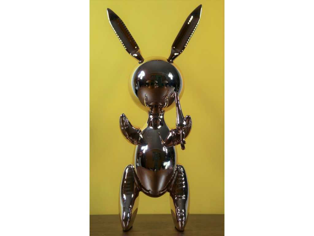 Statue de Jeff Koons ; Présentation : 'Rabbit XL' (Rose Gold) 
