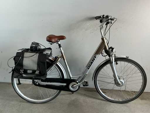 Vélo électrique Giant Twist pour femme